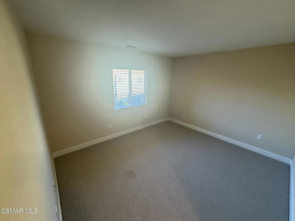 7124 Baneberry Avenue Moorpark, CA 93021