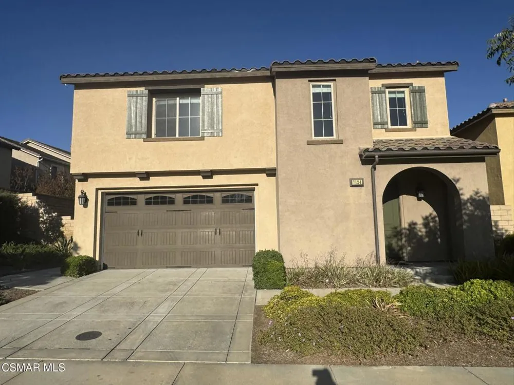 7124 Baneberry Avenue Moorpark, CA 93021