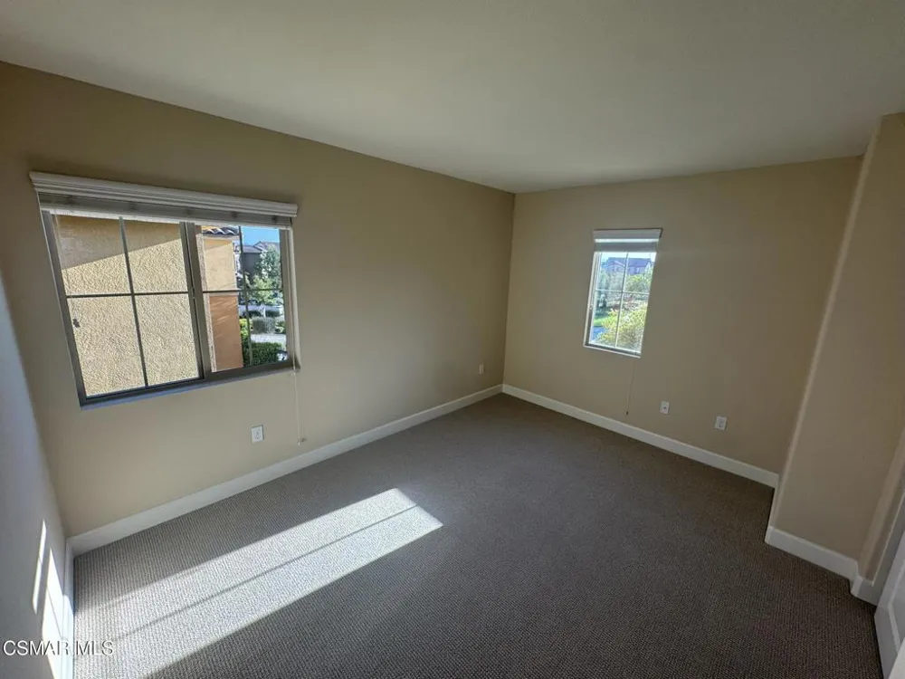 7124 Baneberry Avenue Moorpark, CA 93021