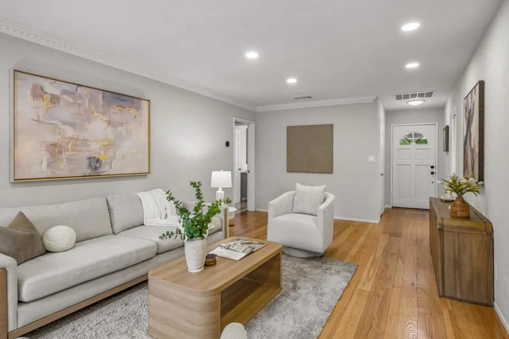 1094 Clark Avenue Mountain View, CA 94040