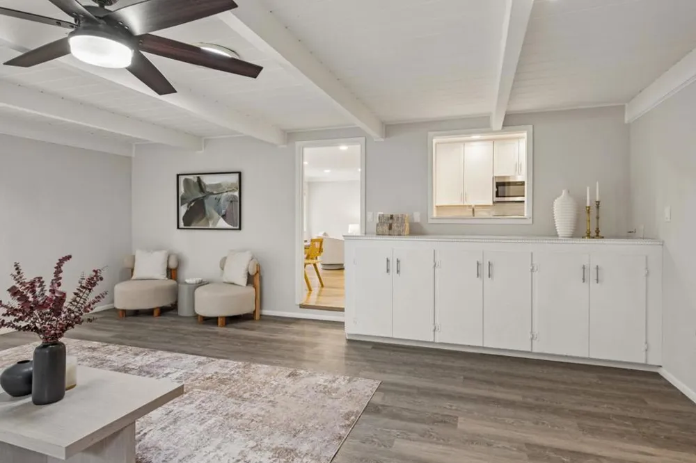 1094 Clark Avenue Mountain View, CA 94040