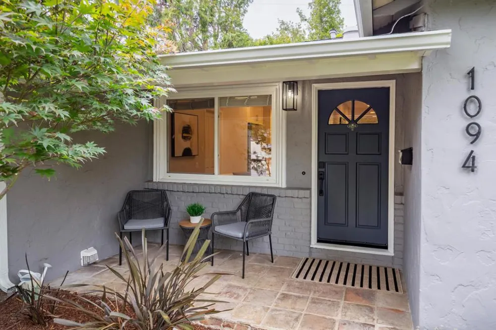 1094 Clark Avenue Mountain View, CA 94040