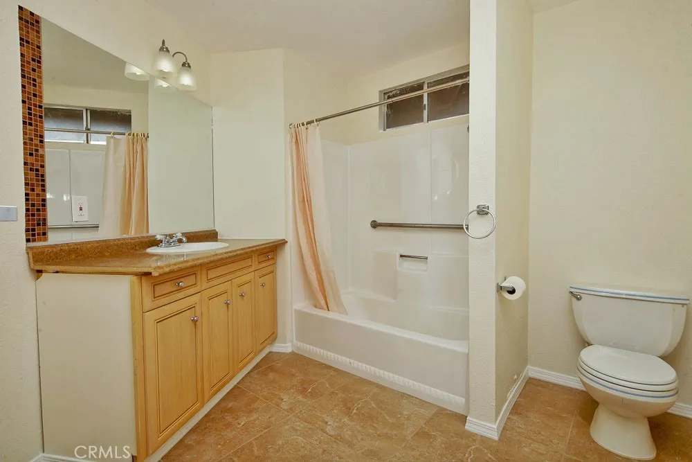 11625 Mesquite Desert Hot Springs, CA 92240
