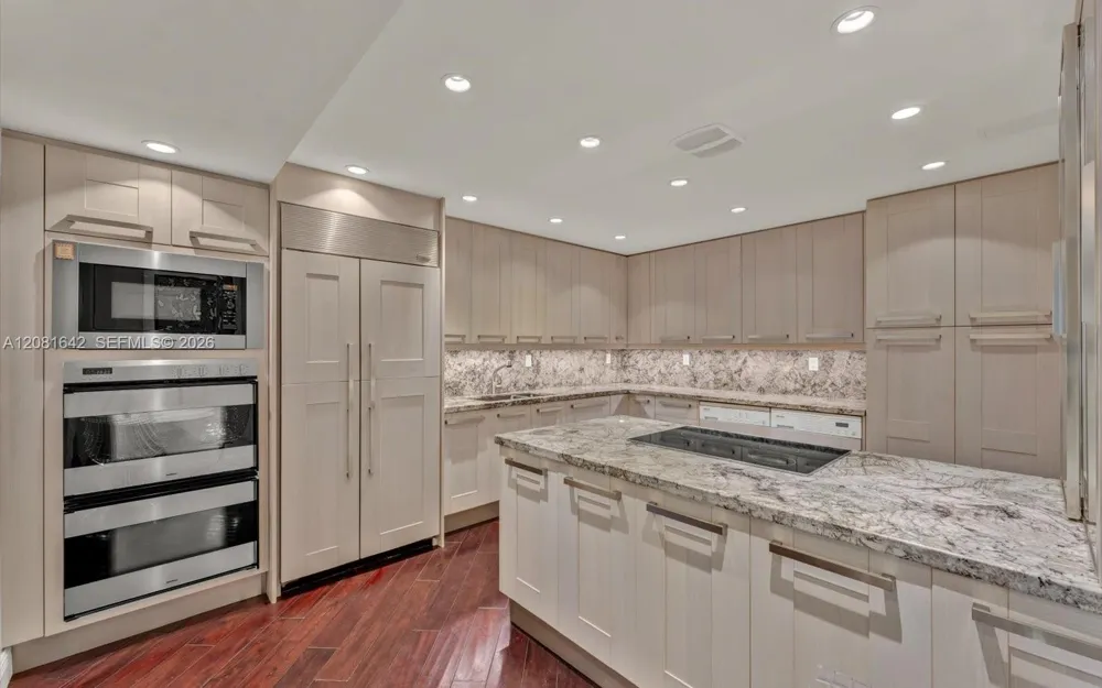 10155 Collins Ave #1504 Bal Harbour, FL 33154