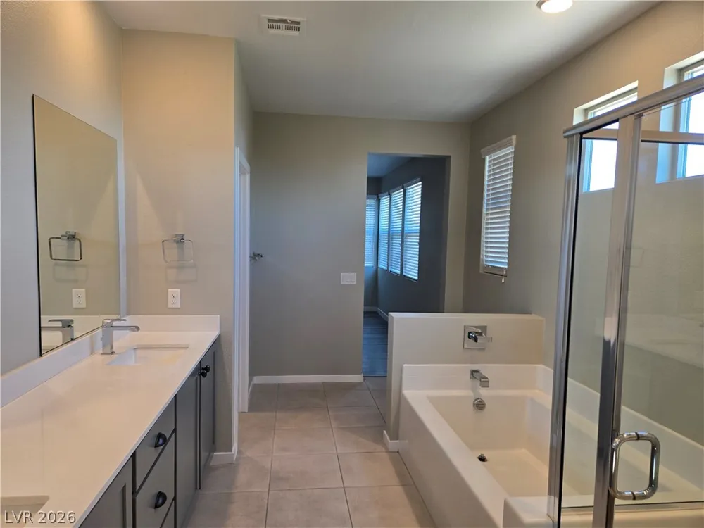 8242 Skye Territory Street Las Vegas, NV 89166