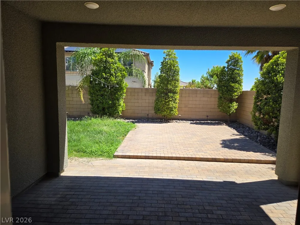 8242 Skye Territory Street Las Vegas, NV 89166