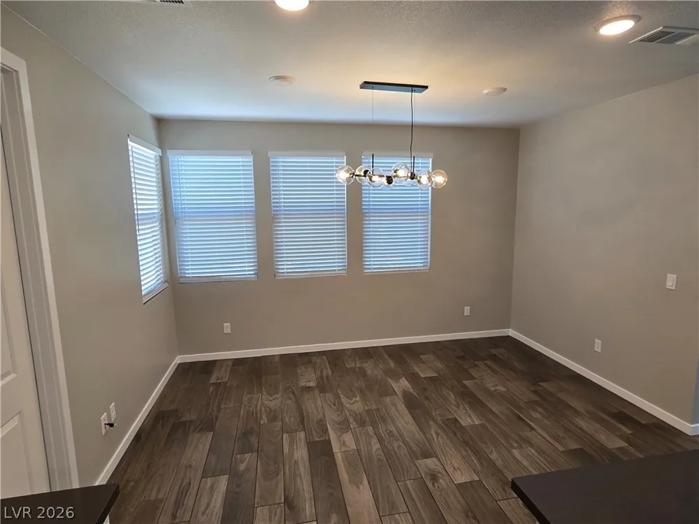 8242 Skye Territory Street Las Vegas, NV 89166