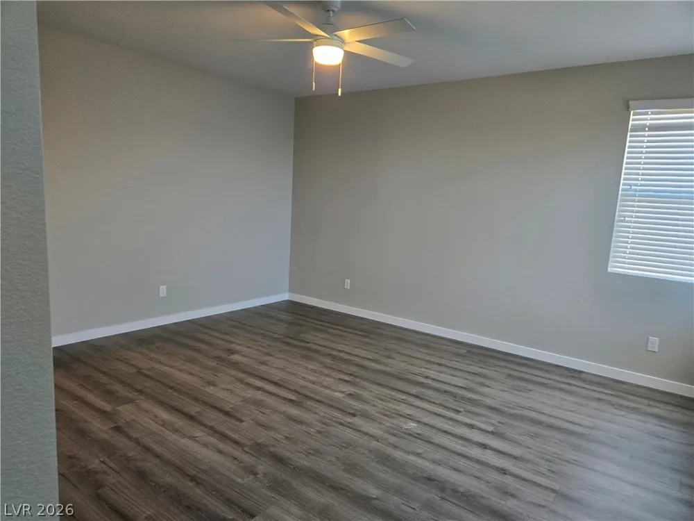 8242 Skye Territory Street Las Vegas, NV 89166