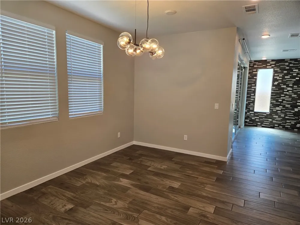 8242 Skye Territory Street Las Vegas, NV 89166