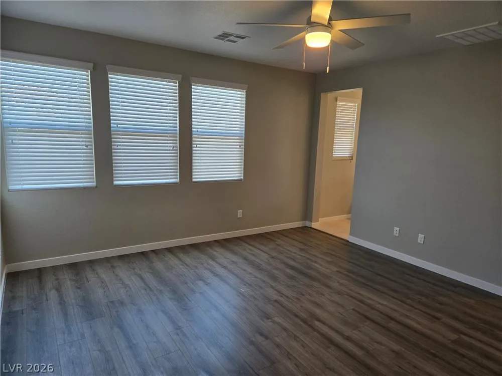 8242 Skye Territory Street Las Vegas, NV 89166