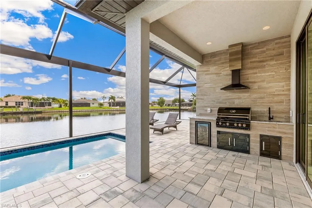 3051 SW 27th Place Cape Coral, FL 33914