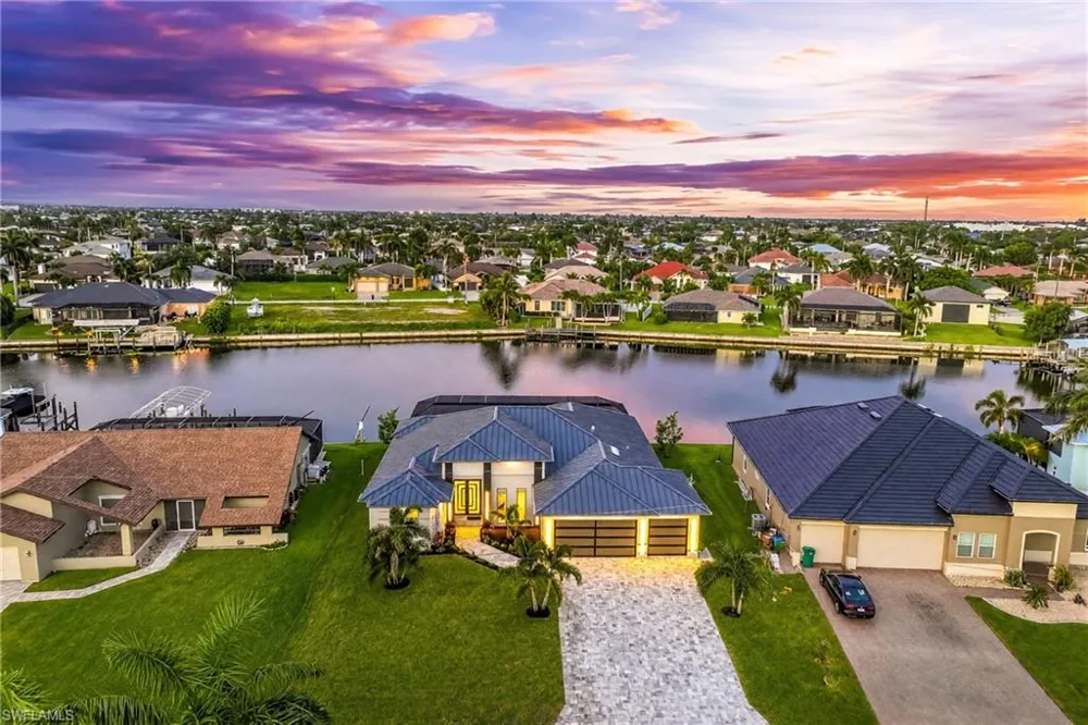 3051 SW 27th Place Cape Coral, FL 33914