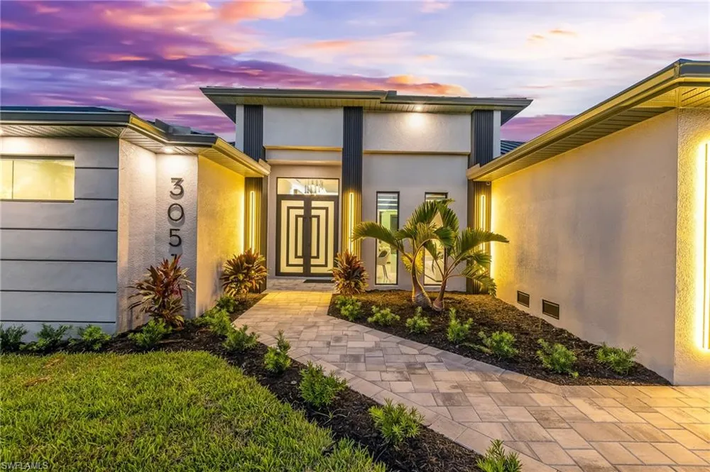 3051 SW 27th Place Cape Coral, FL 33914