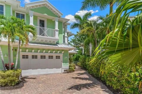529 Fairway Terrace