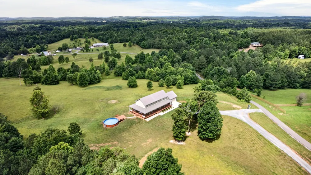 7000 Spring Place Road SE Old Fort, TN 37362