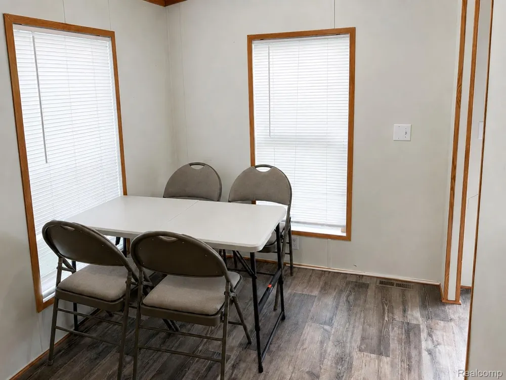 18 Brookfield Swartz Creek City, MI 48473
