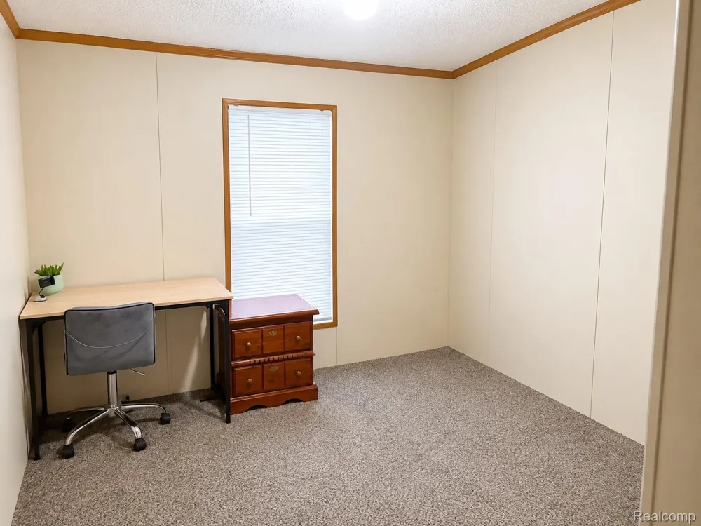 18 Brookfield Swartz Creek City, MI 48473