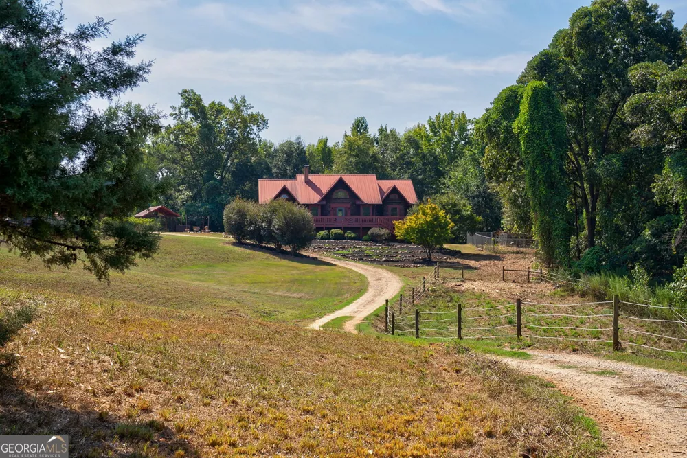 1545 Booger Hill Rd Danielsville, GA 30633