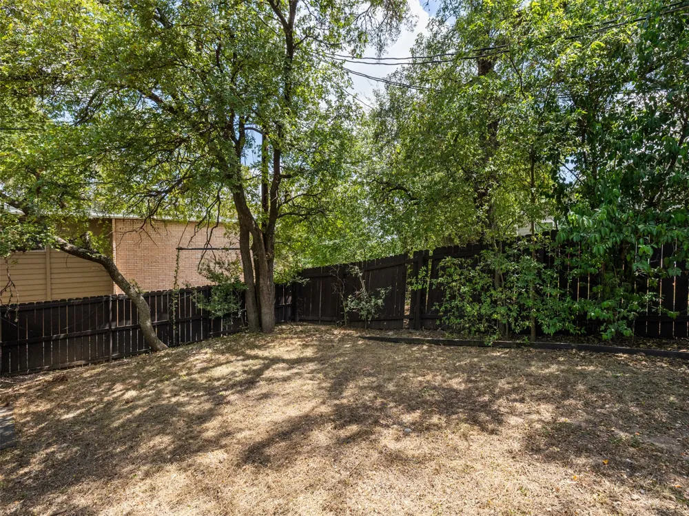 6413 Auburn Drive Austin, TX 78723