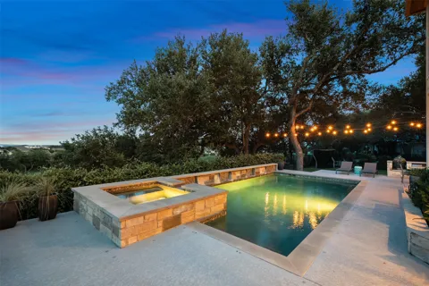 4113 Sugarloaf Drive