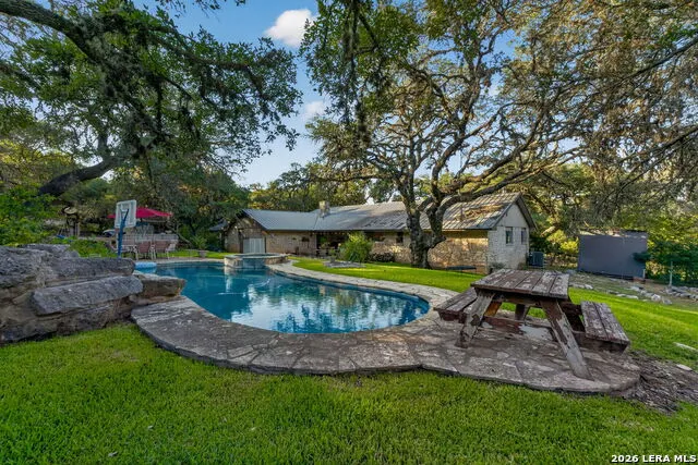 9707 WINDWOOD DR Boerne, TX 78006