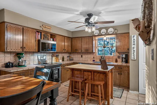 9707 WINDWOOD DR Boerne, TX 78006
