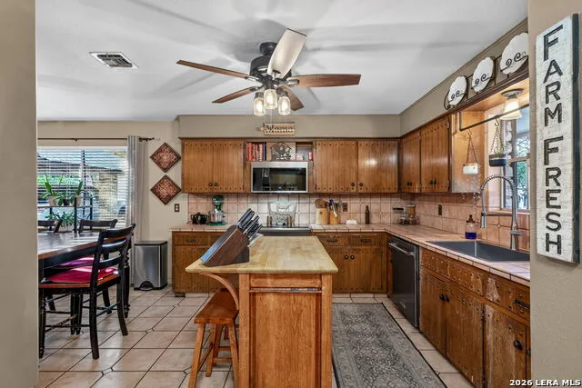 9707 WINDWOOD DR Boerne, TX 78006