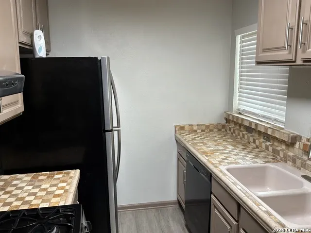 7322 Oak Manor #36 San Antonio, TX 78229
