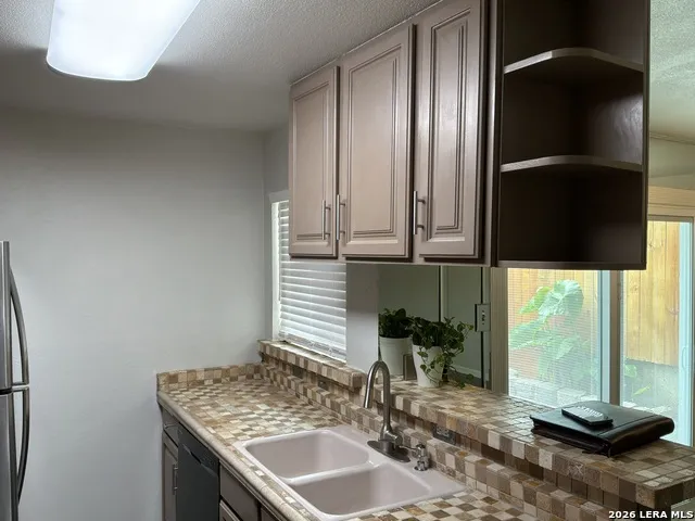 7322 Oak Manor #36 San Antonio, TX 78229
