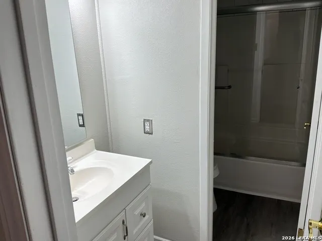 7322 Oak Manor #36 San Antonio, TX 78229