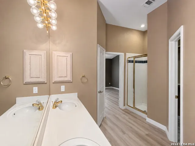 15226 Fall Place San Antonio, TX 78247