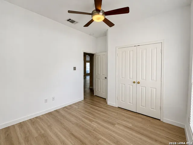 15226 Fall Place San Antonio, TX 78247