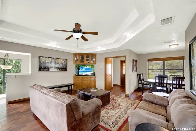48 RIVER OAK DR Seguin, TX 78155