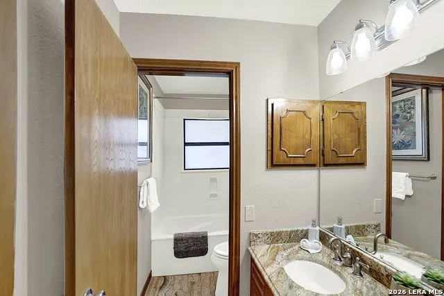 48 RIVER OAK DR Seguin, TX 78155