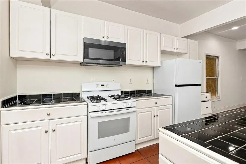 56 Vanira Avenue SE Atlanta, GA 30315