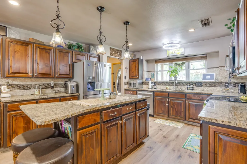 3914 Redbird Lane Joshua, TX 76058