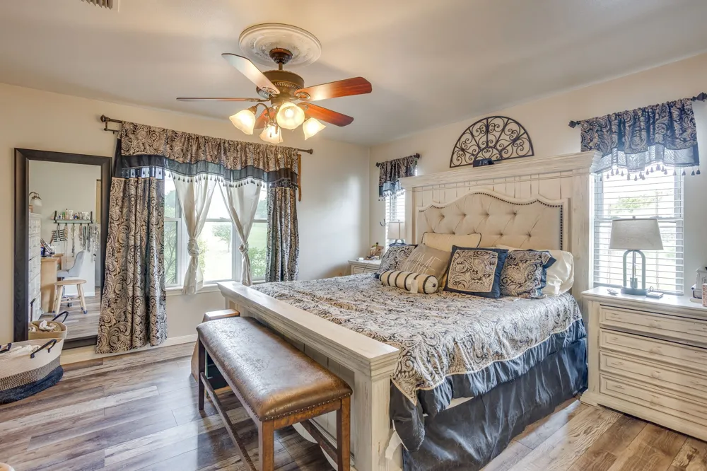3914 Redbird Lane Joshua, TX 76058