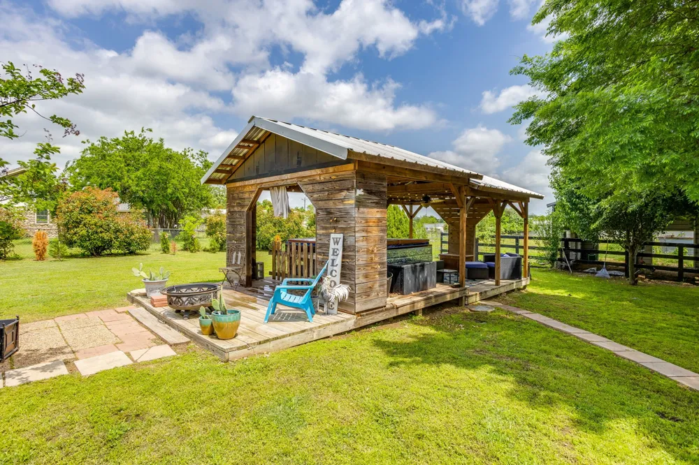 3914 Redbird Lane Joshua, TX 76058