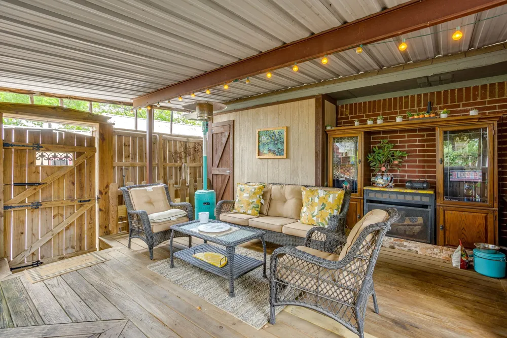 3914 Redbird Lane Joshua, TX 76058