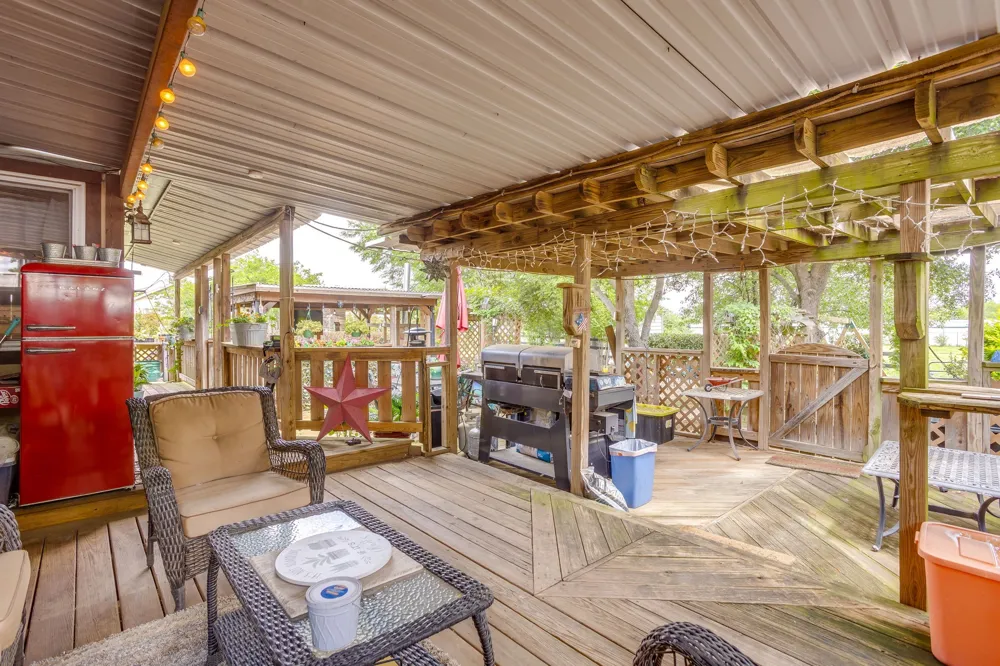 3914 Redbird Lane Joshua, TX 76058