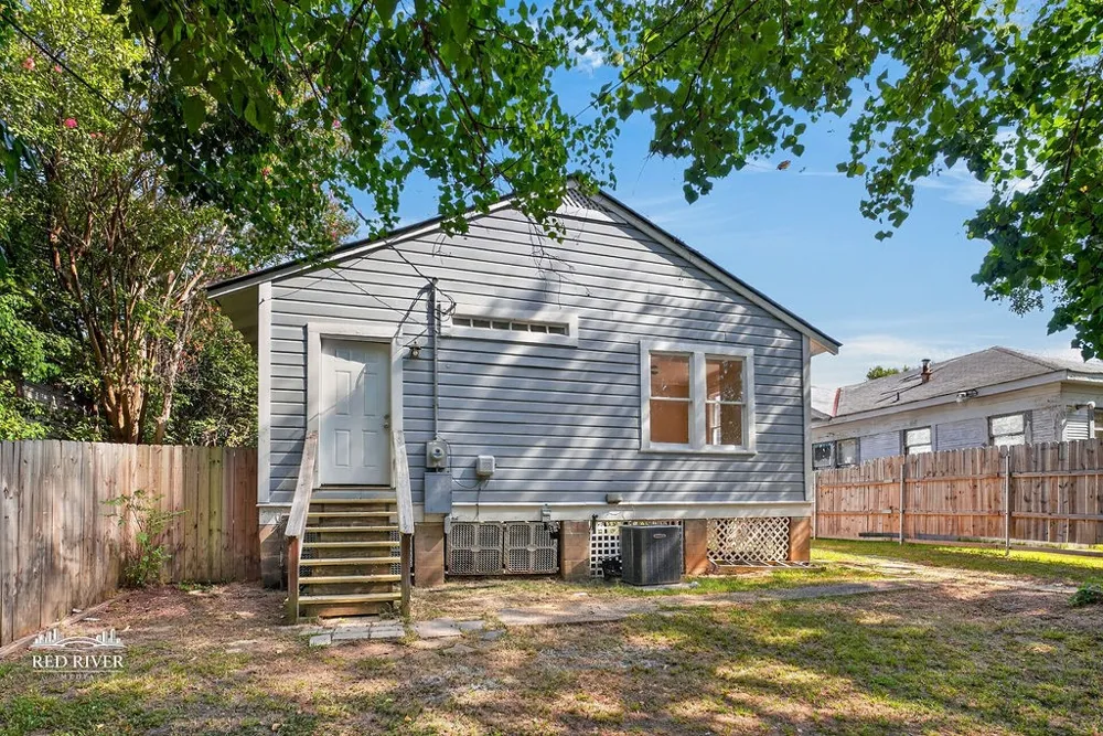 135 Prospect Street Shreveport, LA 71104