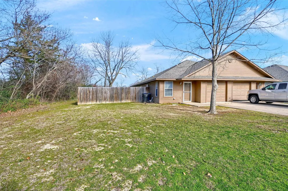 1025 Rice Street #102 Denison, TX 75020