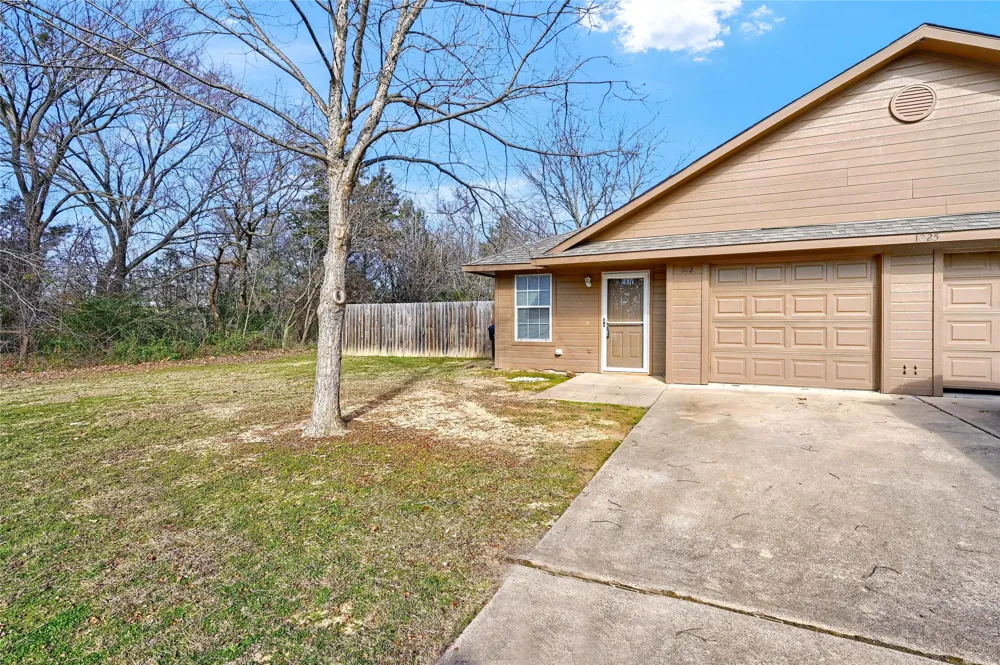 1025 Rice Street #102 Denison, TX 75020