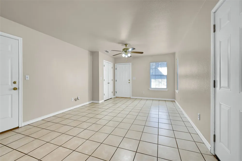 1025 Rice Street #102 Denison, TX 75020