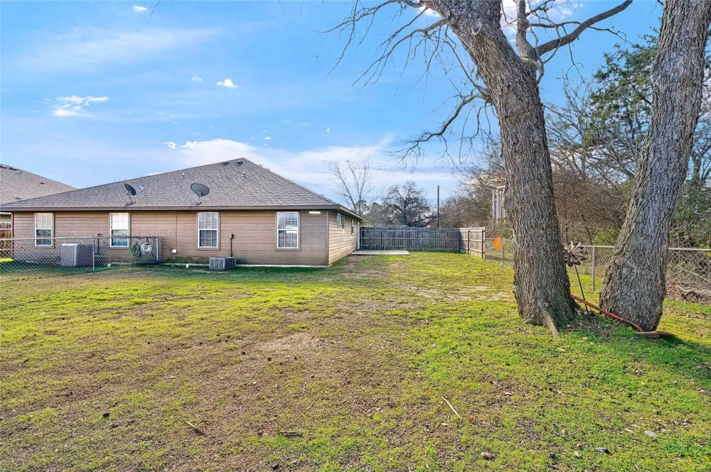 1025 Rice Street #102 Denison, TX 75020