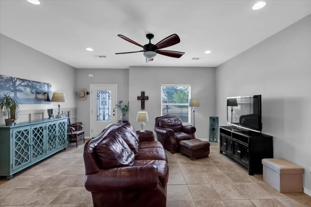 229 Harvey Lane Decatur, TX 76234