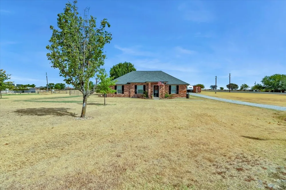 229 Harvey Lane Decatur, TX 76234