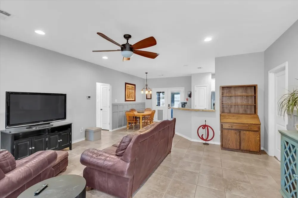 229 Harvey Lane Decatur, TX 76234