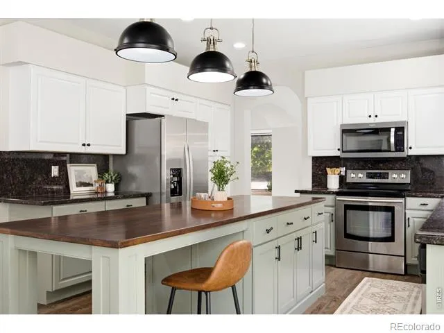 2837 Blackstone Drive Fort Collins, CO 80525