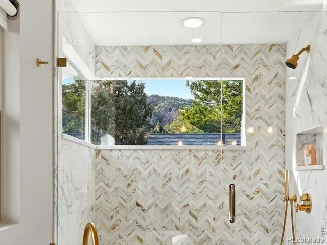 3716 Wonderland Hill Avenue Boulder, CO 80304